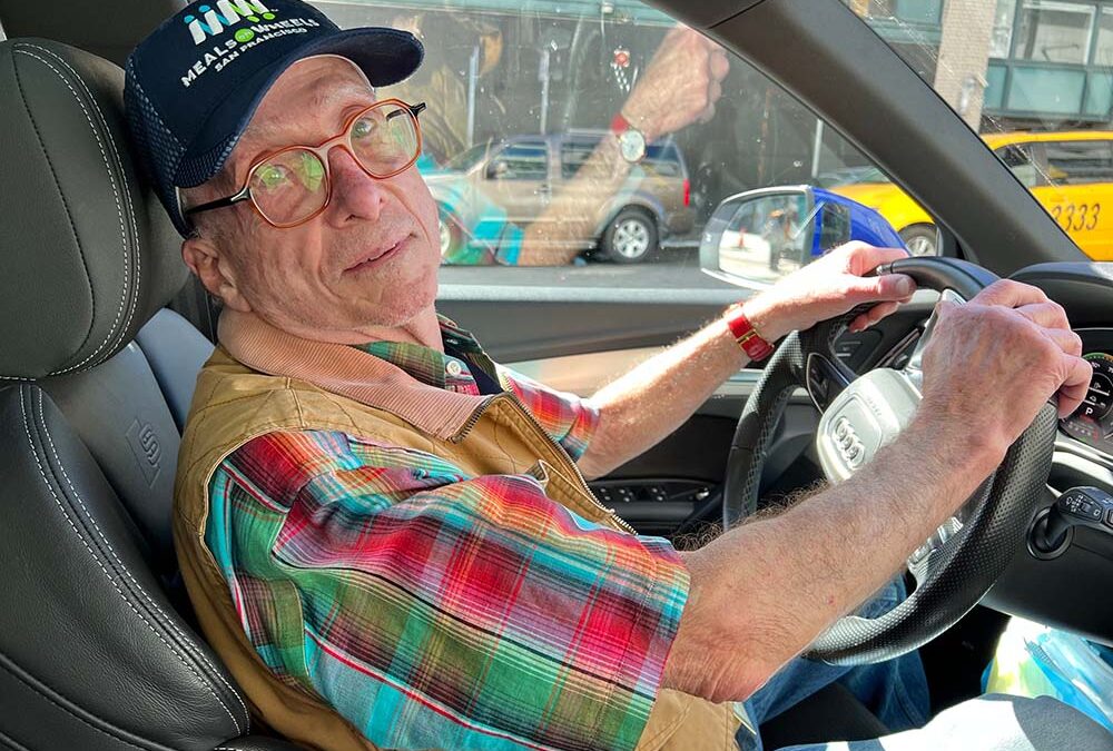 Meals on Wheels Volunteer Delivers Groceries and Hope in the Tenderloin